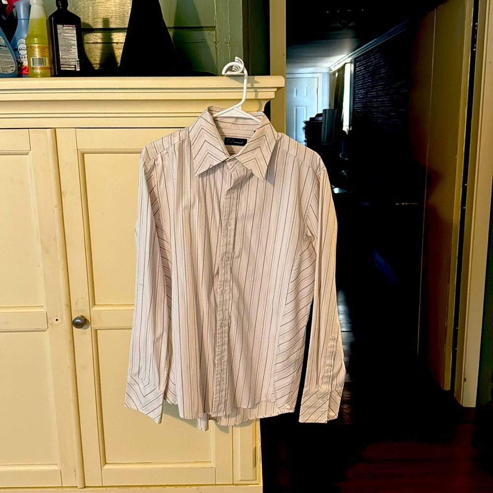 7 diamonds buckle brand medium white and striped shirt.